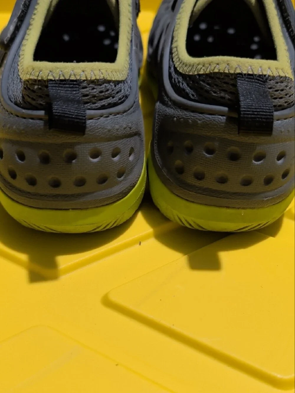CROCS Kids Size 3 Gray & Lime Water Shoes with Ninja Turtle Charms